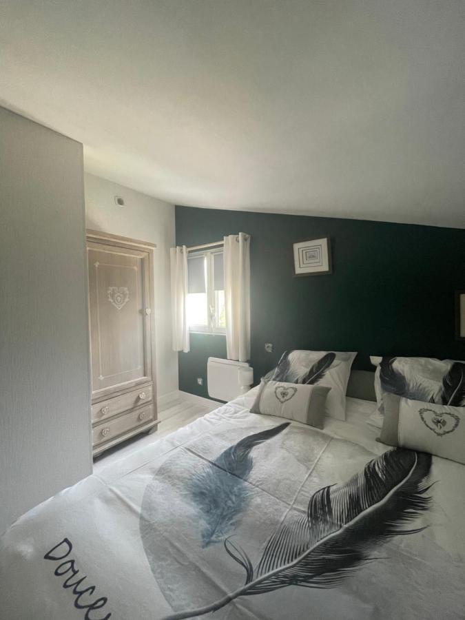 Cocooning Chez Sabine Bed and Breakfast Lavilledieu  Εξωτερικό φωτογραφία