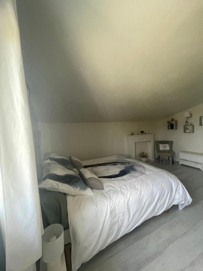 Cocooning Chez Sabine Bed and Breakfast Lavilledieu  Εξωτερικό φωτογραφία