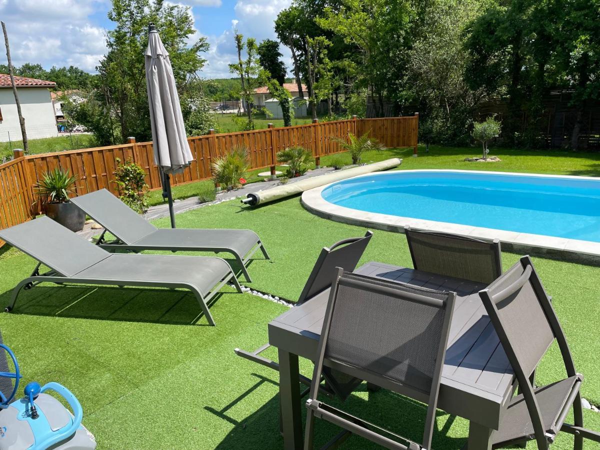 Cocooning Chez Sabine Bed and Breakfast Lavilledieu  Εξωτερικό φωτογραφία
